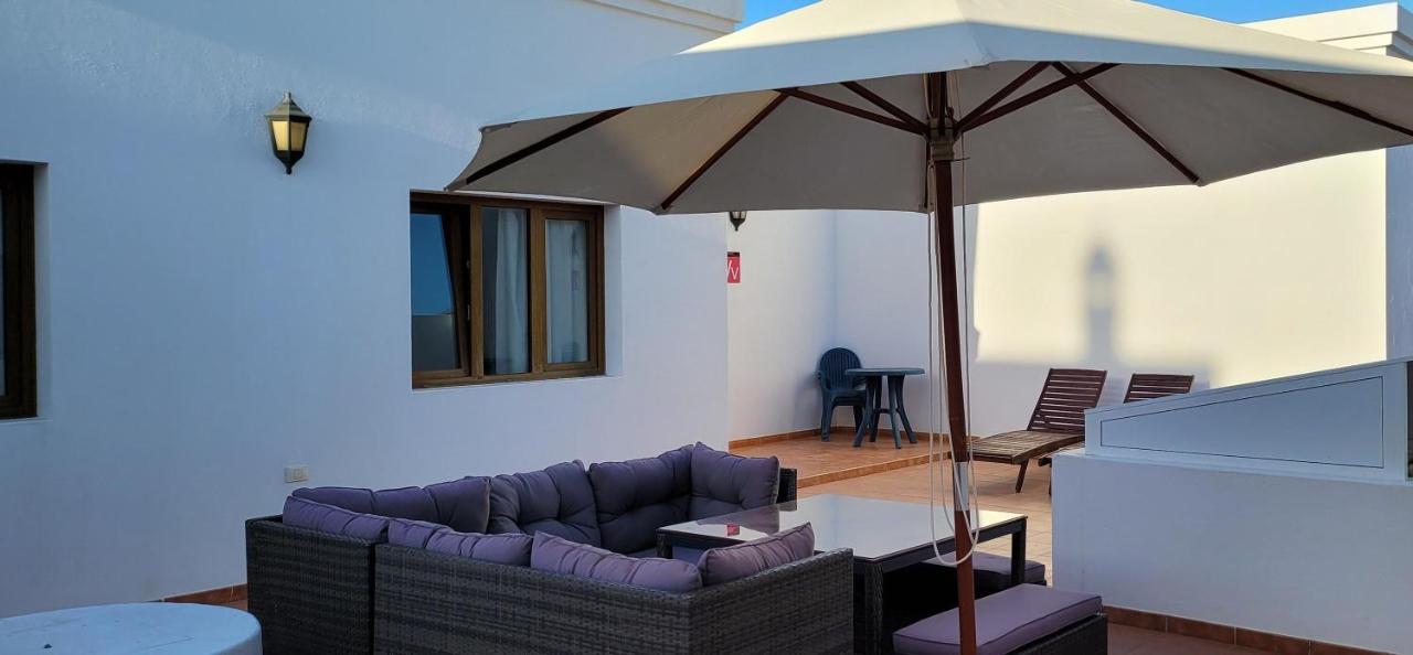 Apartamentos Flor Tres Caleta de Sebo Exterior photo